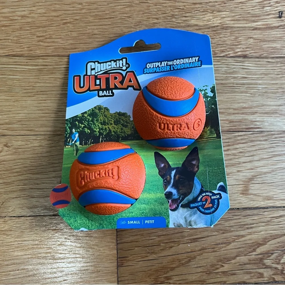 Chuckit! Ultra Rubber Ball Tough Dog Toy